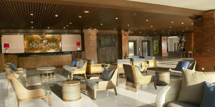 Aston Canggu 4*